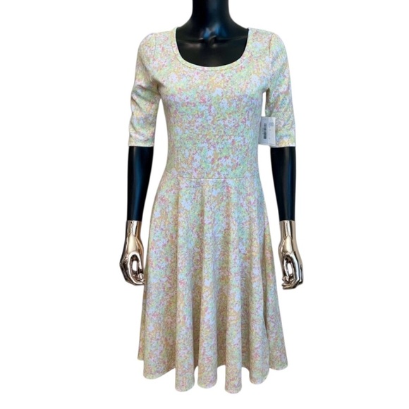 ✨Pastel Spring Perfection — NWT LuLaRoe Nicole Fit & Flare Dress (M)✨ - Picture 3 of 8
